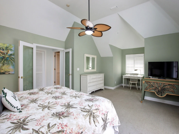 Stunning Luxury Vacation Home With Private Pool in Captiva